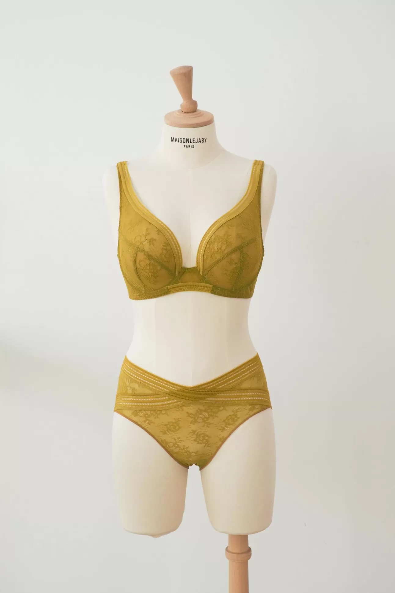 Maison Lejaby Miss Lejaby*Culotte Taille Haute Moutarde En Dentelle De Calais Sulfure