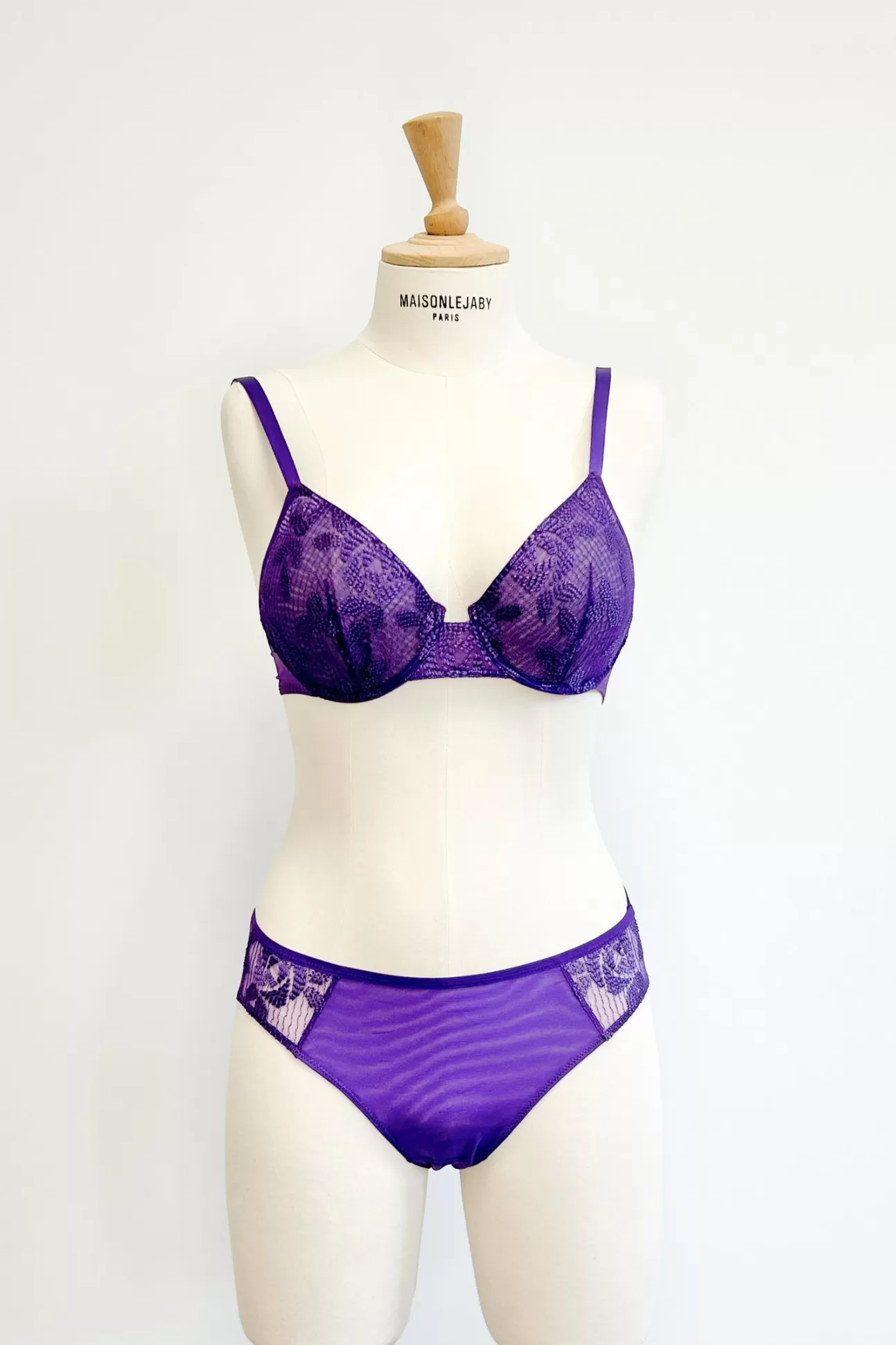 Maison Lejaby Culotte*Petite Culotte Brod E Violet Cosmic