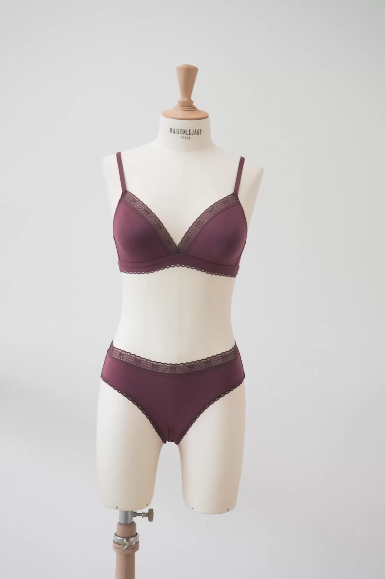 Maison Lejaby La Petite Lejaby*Shorty Bordeaux Issu De Fibres V G Tales Burgundy