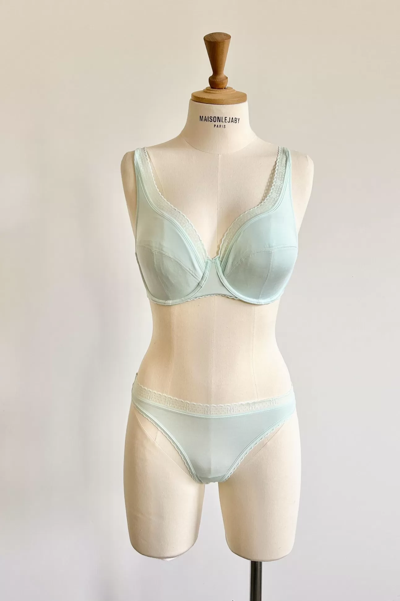 Maison Lejaby La Petite Lejaby*Soutien-Gorge Armatur Grande Taille Menthe Issu De Fibres V G Tales Peppermint