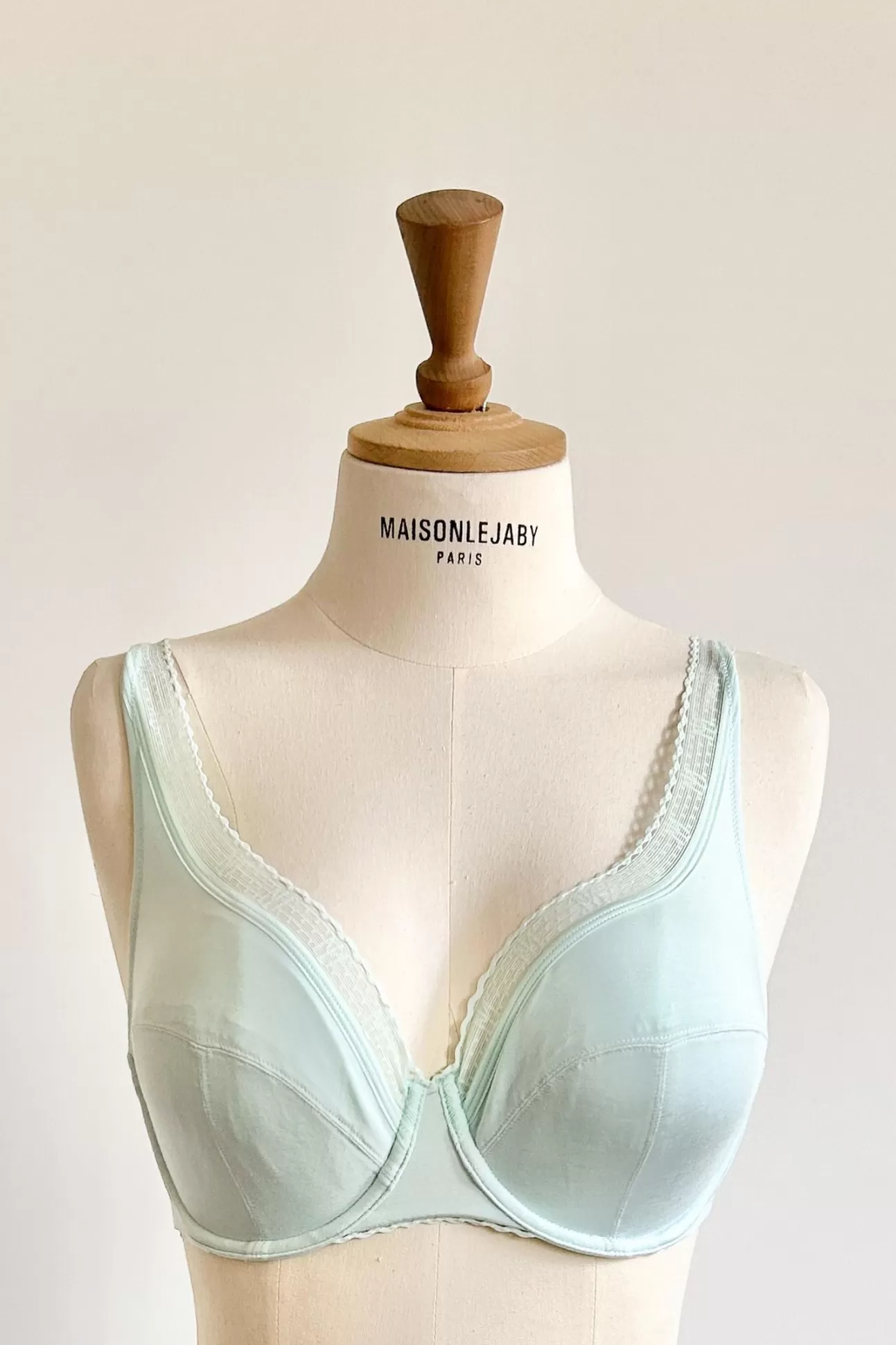 Maison Lejaby La Petite Lejaby*Soutien-Gorge Armatur Grande Taille Menthe Issu De Fibres V G Tales Peppermint