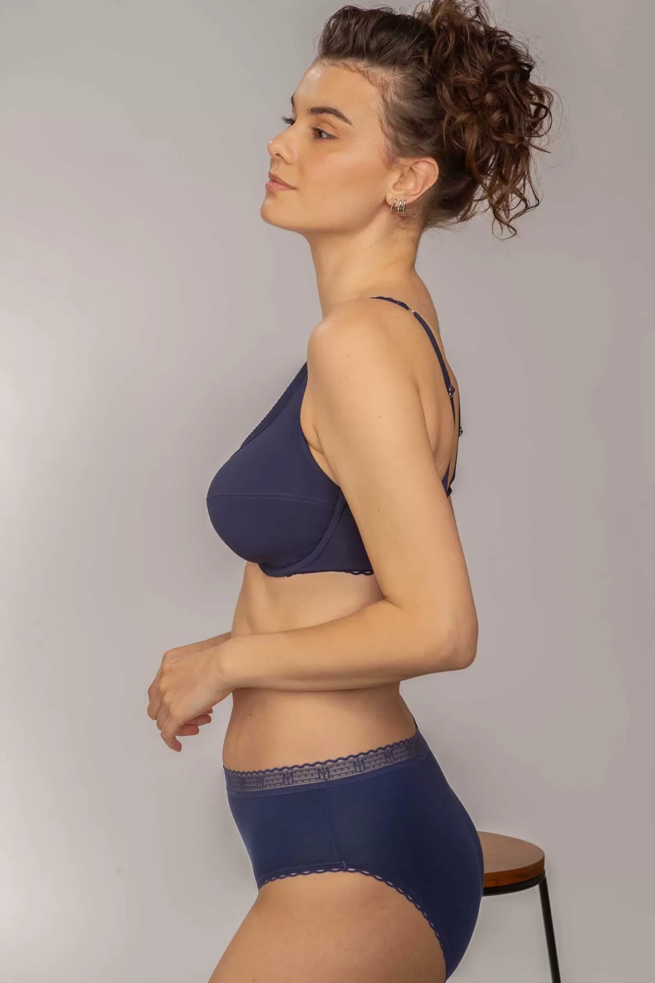 Maison Lejaby Avec Armatures*Soutien-Gorge Avec Armatures Bleu Marine Issu De Fibres V G Tales Outremer