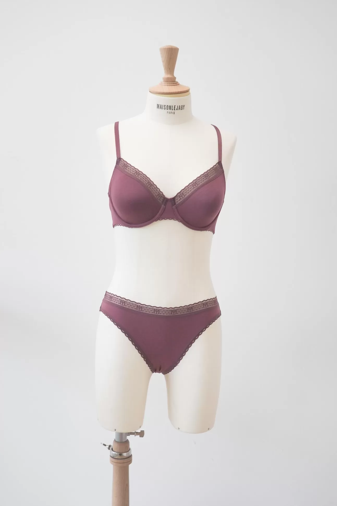 Maison Lejaby La Petite Lejaby*Soutien-Gorge Avec Armatures Bordeaux Issu De Fibres V G Tales Burgundy