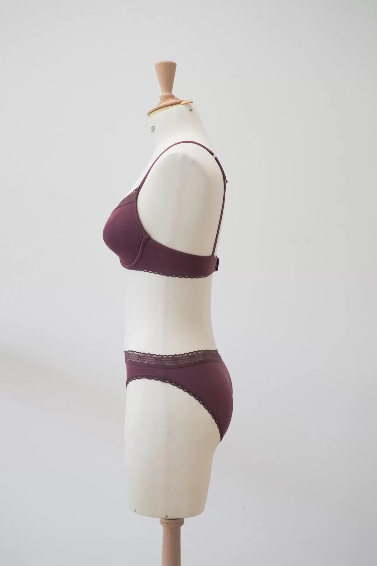 Maison Lejaby La Petite Lejaby*Soutien-Gorge Avec Armatures Bordeaux Issu De Fibres V G Tales Burgundy